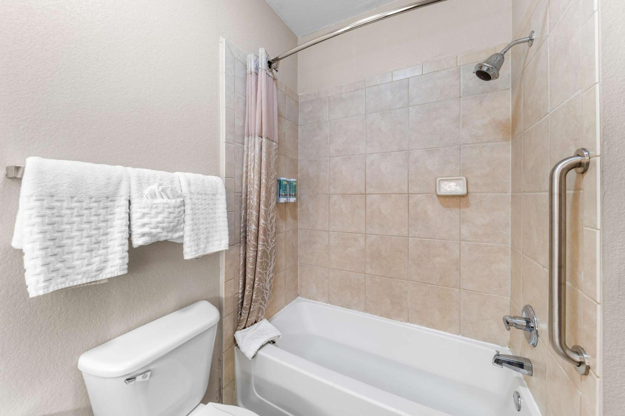 Best Western Halito Inn Calera Екстериор снимка