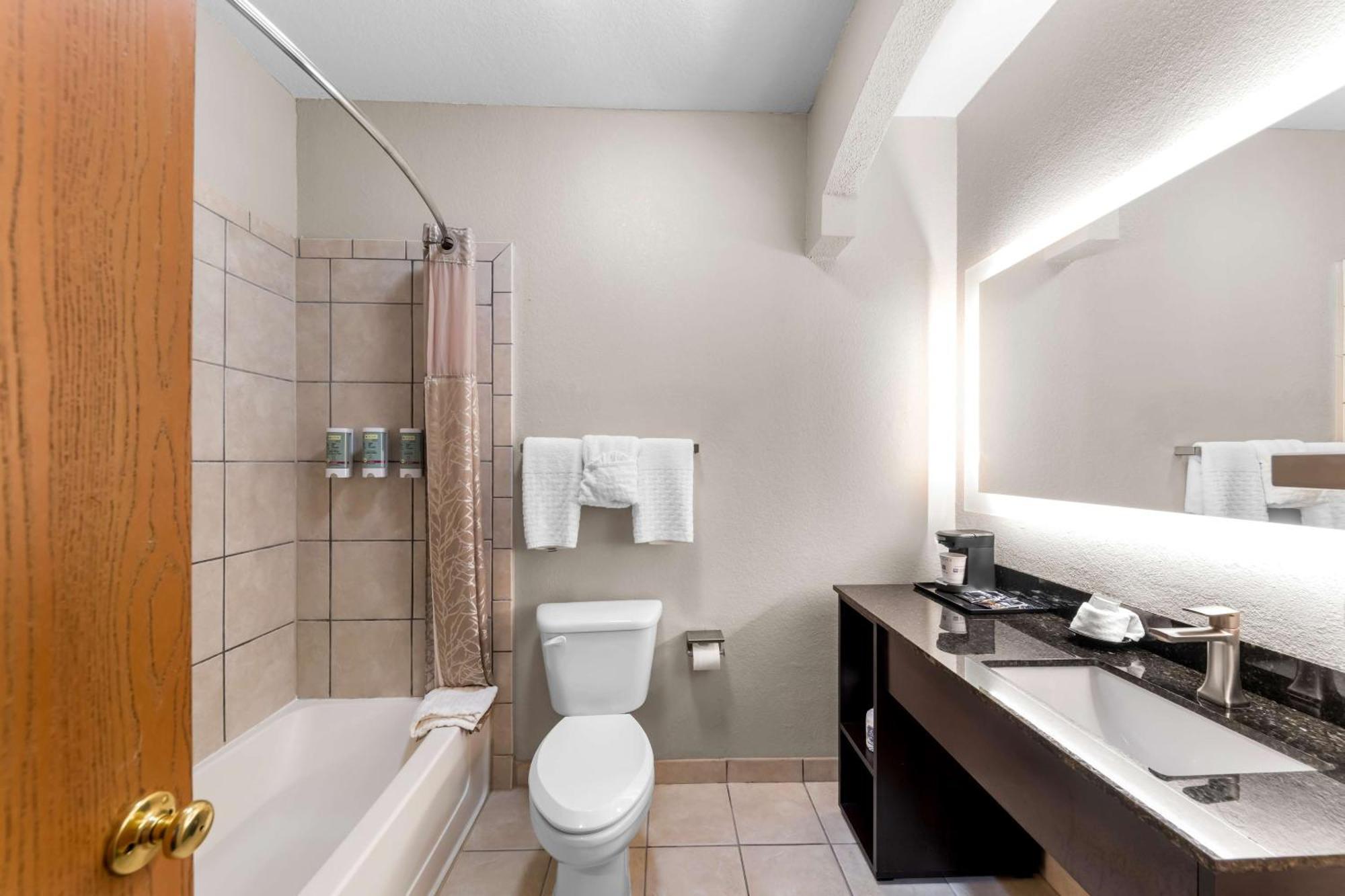 Best Western Halito Inn Calera Екстериор снимка